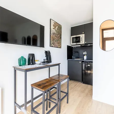 Lik Apparts Mabilay Rennes Exterior photo